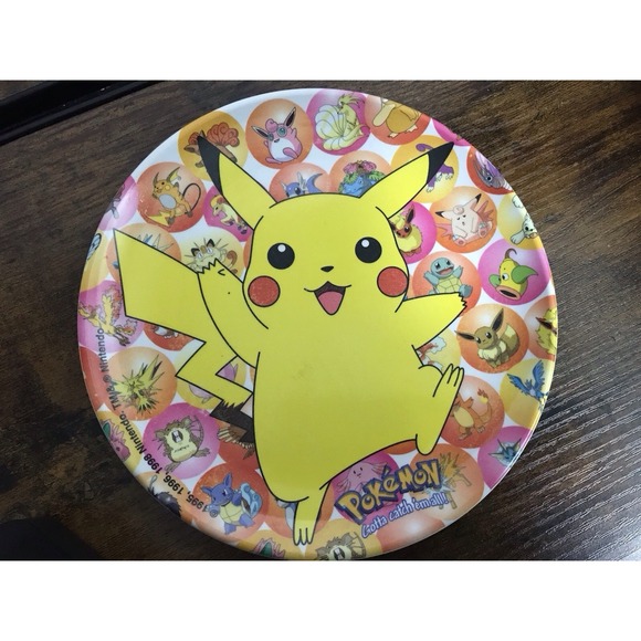 Pikachu Plate - Picture 7 of 8